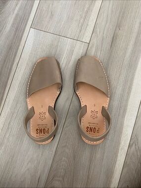 PONS Avarca Taupe Leather Slide Sandals